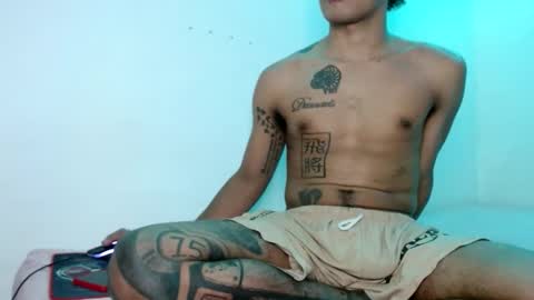 Snapshot of sir_black1 chatting on December 8, 12:24 am Sir black online show from December 8, 12:24 am