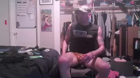 Danny skiff online show from May 26, 11:00 pm