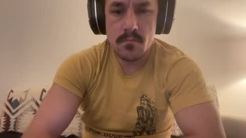 Snapshot of sirbubblesworth chatting on January 28, 7:22 am sirbubblesworth online show from January 28, 7:22 am