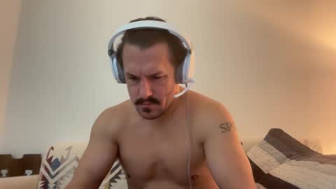 Snapshot of sirbubblesworth chatting on January 28, 11:28 pm sirbubblesworth online show from January 28, 11:28 pm