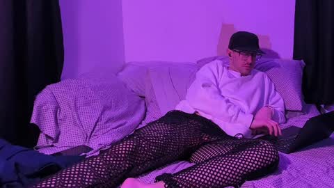 Sir Daddy McQween online show from March 29, 6:48 am