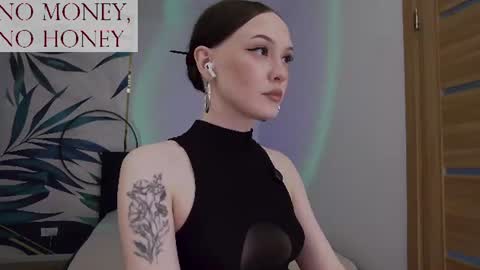 Goddess Sirena online show from July 14, 4:06 am