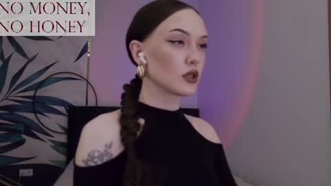 Goddess Sirena online show from June 16, 2:04 am