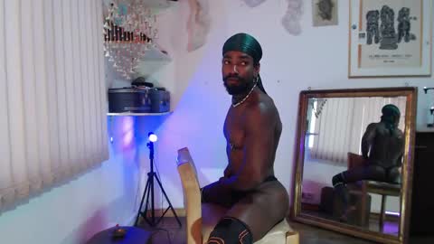 Snapshot of siriss_boyrag chatting on September 25, 12:12 pm siriss_boyrag online show from September 25, 12:12 pm