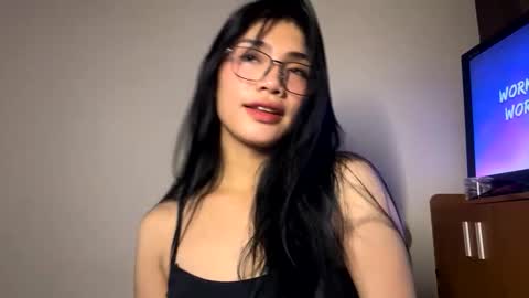 Snapshot of sissy_aljane chatting on October 29, 4:31 pm Aljane online show from October 29, 4:31 pm