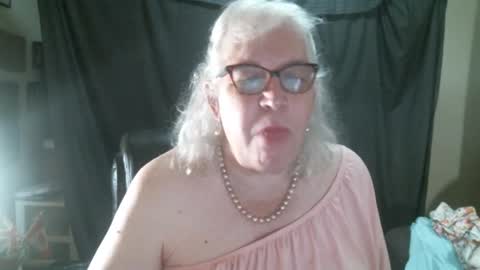 Sissy Diane online show from October 12, 12:42 pm