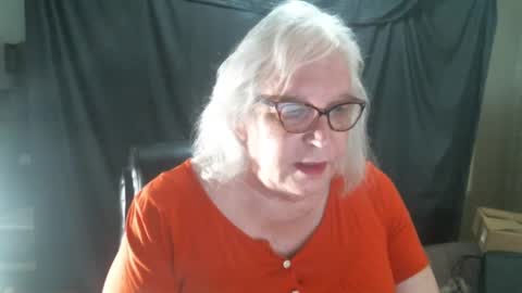 Sissy Diane online show from February 27, 12:36 am