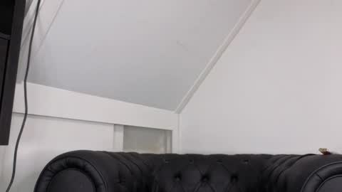 Elise online show from June 7, 12:10 pm