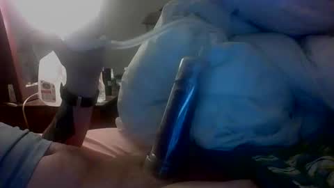 love2cum online show from December 15, 7:15 am