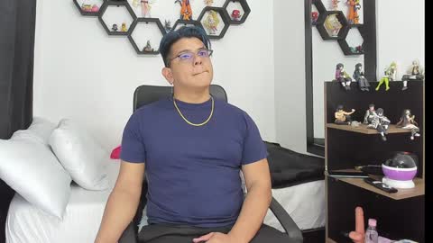 Siul Thompson online show from January 31, 7:29 pm