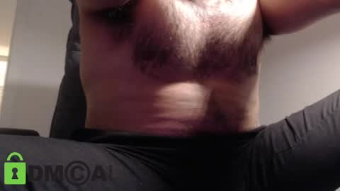 Snapshot of skankhunt9000 chatting on December 22, 5:44 am Your Master MasterD9000 online show from December 22, 5:44 am