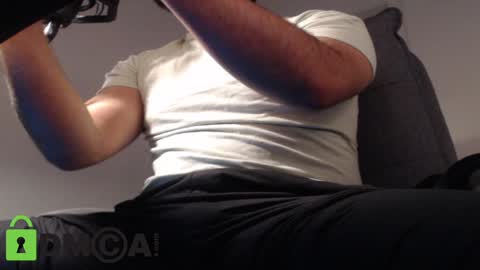 Snapshot of skankhunt9000 chatting on December 9, 4:45 am Your Master MasterD9000 online show from December 9, 4:45 am