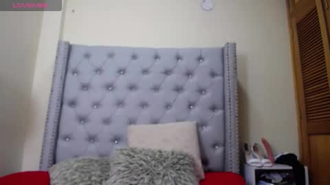 skarlett_36 online show from February 21, 2:31 pm