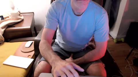 Skibumz online show from December 5, 2:47 am