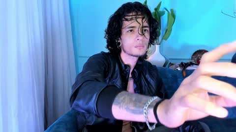 Mac online show from March 30, 1:33 pm