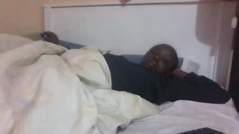 Munah online show from March 2, 7:20 pm