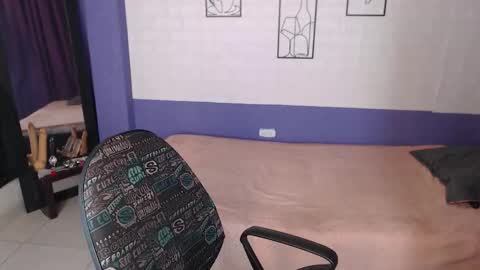 Only Pvt online show from March 15, 11:52 pm