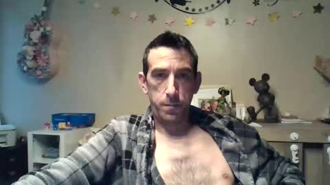 SkinnyBigCock2 online show from April 25, 5:20 am