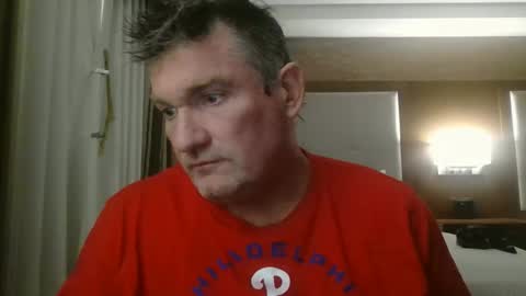 skinsmontana online show from April 3, 10:39 pm