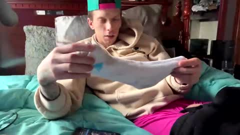 Skittles online show from February 23, 8:00 pm