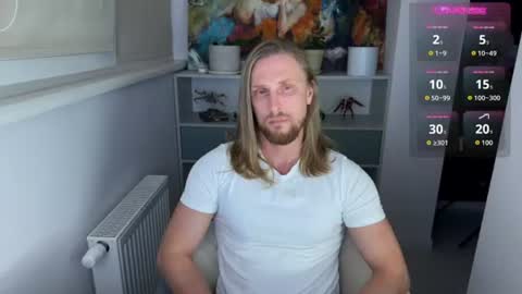 sky_guy25 online show from July 11, 8:34 pm