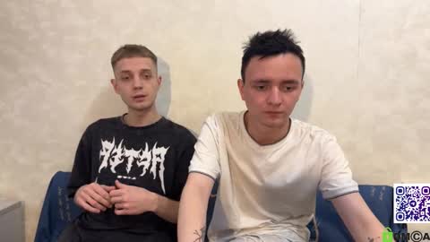 sky_hunter online show from September 12, 1:35 pm