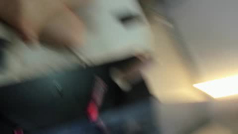 sky_ls online show from September 17, 6:00 pm