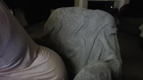 SKYLE   online show from April 9, 4:27 am