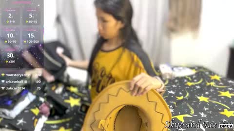 Skye and Ace online show from October 3, 12:57 pm