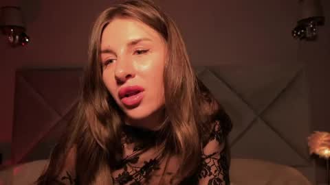 skylar426176 online show from April 17, 8:17 am