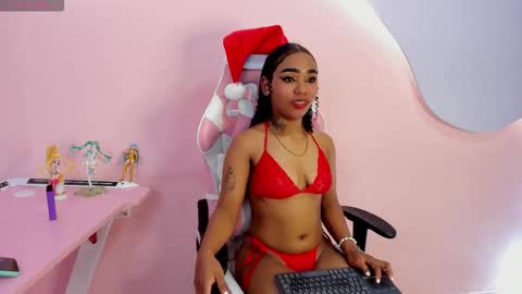 skylerbloom online show from December 2, 2:32 am