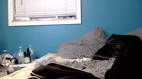 skylerrayy online show from November 9, 6:28 am