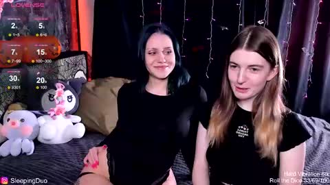 Hi We are Iva and Angela Nice to meet u 3 online show from October 20, 10:20 am