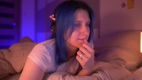 Sonya online show from October 3, 8:50 pm