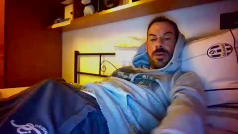 slevin online show from April 14, 10:18 am