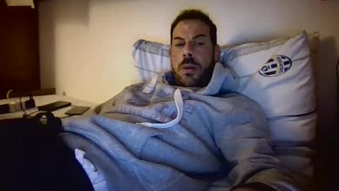 slevin online show from March 11, 12:33 am