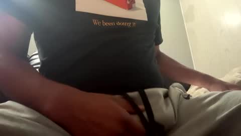 Snapshot of slick2285 chatting on September 21, 8:29 am slick2285 online show from September 21, 8:29 am