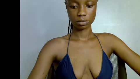 Alice online show from April 16, 8:09 pm