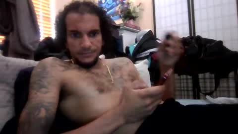 Slim online show from April 11, 5:17 pm