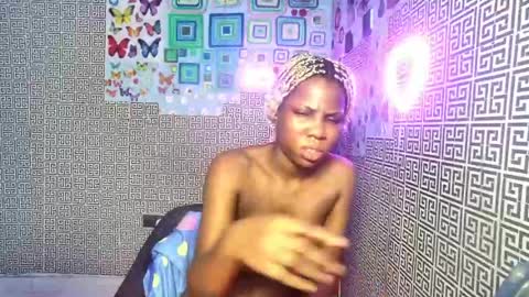 slimzyxdoll online show from May 12, 9:02 pm