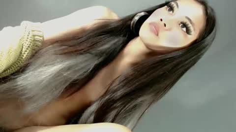 slut4attention online show from April 14, 8:50 am