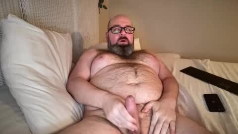 Snapshot of slut_slave_cfnm chatting on February 24, 4:27 am slut online show from February 24, 4:27 am