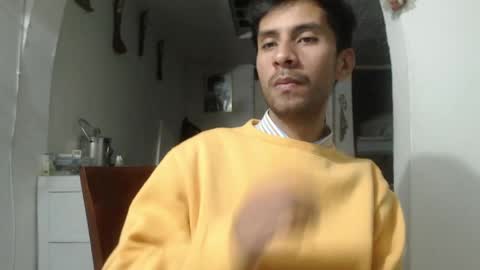 Chistian Aguilar online show from April 18, 12:45 am