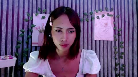 slutty_jane12 online show from July 29, 2:17 pm
