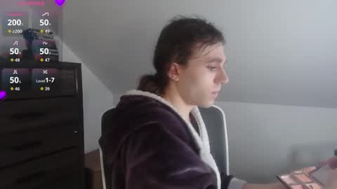 Natsu online show from February 23, 6:43 pm