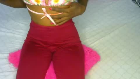 Sexyslutt online show from May 6, 7:20 pm
