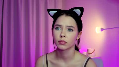 Lily online show from February 2, 7:21 pm