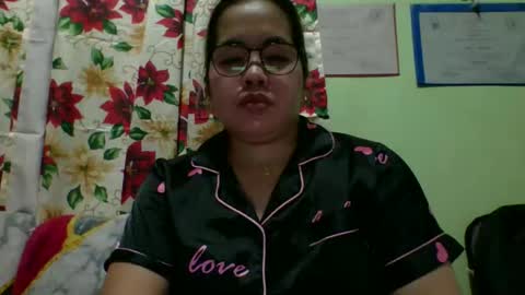 Lovewella online show from November 16, 7:32 am