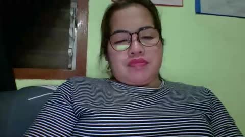 Lovewella online show from March 29, 3:13 pm