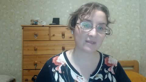 smart_rose online show from April 5, 10:07 pm